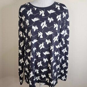 NWOT Lands End Large Gray Navy Relaxed Supima Cotton Floral Long Sleeve Crew Tee